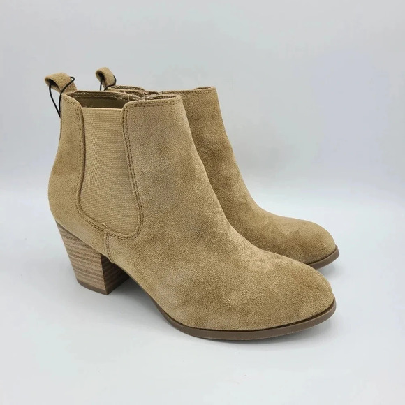 DV By Dolce Vita Collyns Short Bootie Ankle Boot Faux Suede Stone Tan 6.5 - Picture 12 of 12